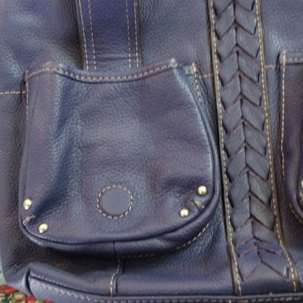 Tignanello lovely pockets be